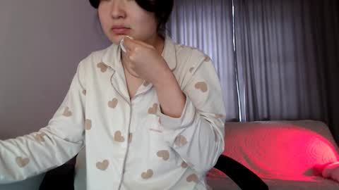 Lily Litle online show from October 17, 9:02 am