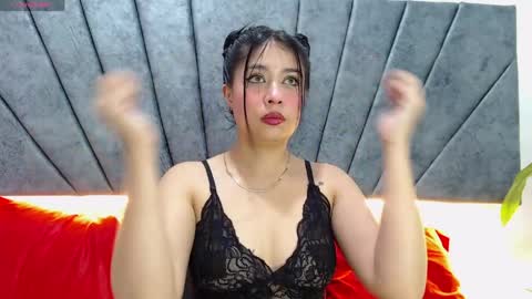 LILY MEGHAN online show from April 4, 8:49 pm