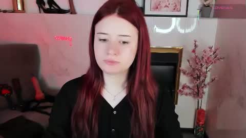 Lily online show from June 28, 2:57 pm