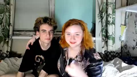 Snapshot of lily_shamy chatting on October 22, 5:36 pm Alice online show from October 22, 5:36 pm