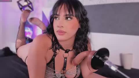   .  online show from July 7, 4:14 am