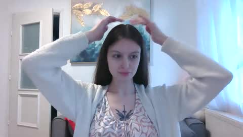 lilycandy_ online show from March 25, 3:19 pm