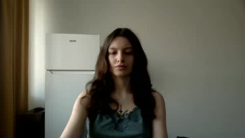 lilycandy_ online show from February 25, 7:52 am
