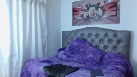 Snapshot of lilyfox23 chatting on March 3, 9:48 pm lilyfox23 online show from March 3, 9:48 pm