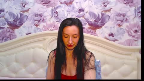 Snapshot of lilymellow chatting on March 8, 9:18 pm Lily online show from March 8, 9:18 pm