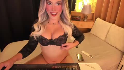 IM YOUR TRUE GODESS Lilymonstercock online show from July 13, 3:43 am