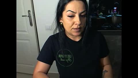 lilynaughty online show from February 20, 8:55 pm