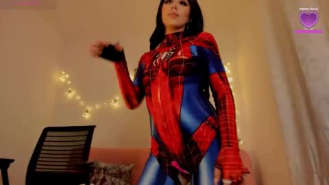 lily help me to collect more cosplay online show from January 16, 5:00 am