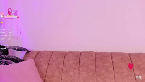 Lily  online show from September 22, 9:35 am