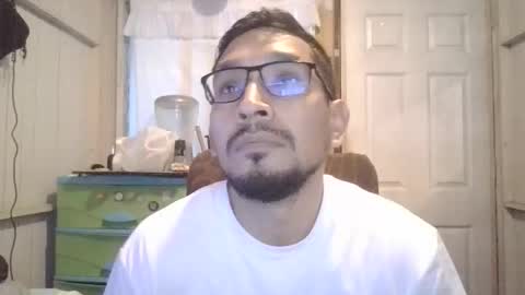 Snapshot of limaboy444 chatting on October 19, 3:33 am Smith666 online show from October 19, 3:33 am