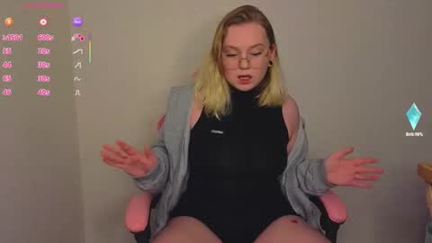 lime cat online show from December 5, 2:33 am