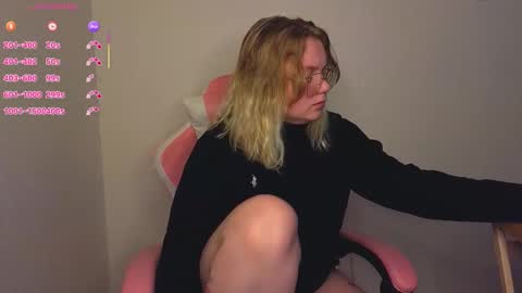 lime cat online show from November 28, 2:30 am