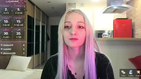 lin_xi online show from January 23, 9:39 am