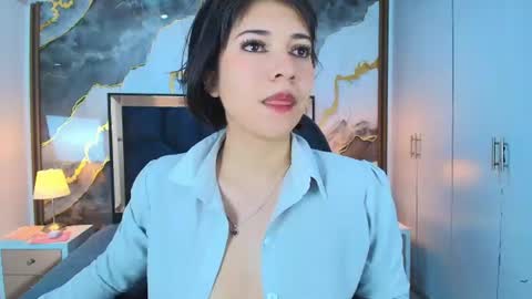  Lina Bedoya  online show from July 14, 11:59 am
