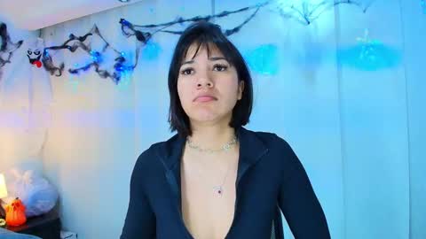  Lina Bedoya  online show from October 27, 11:43 am