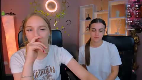 lina_fox12 online show from July 2, 12:10 pm