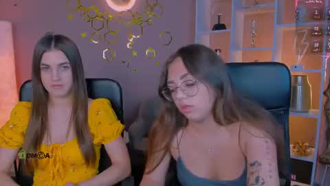 lina_fox12 online show from July 1, 12:36 pm