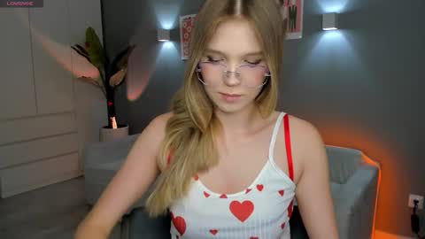 Lina online show from January 13, 1:41 pm