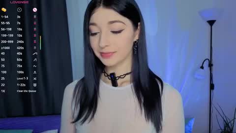 Lina online show from November 12, 8:38 am