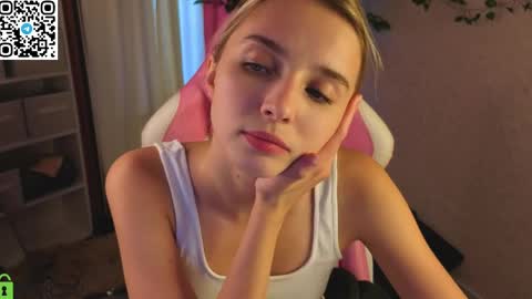 LINA online show from April 9, 6:19 am