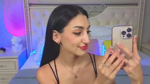 Lina Robbins  online show from October 2, 1:26 am