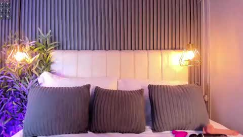 LinaGlam online show from June 23, 3:58 am