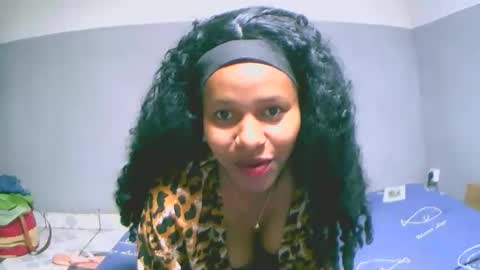 linah1123 online show from February 12, 9:24 am