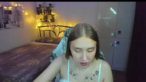 Lina online show from June 9, 9:14 pm