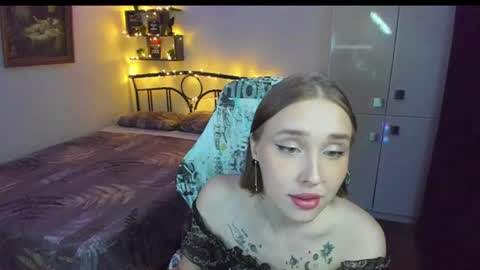 Lina online show from June 12, 9:47 pm