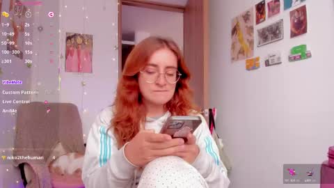 Giggles  online show from October 8, 4:02 pm