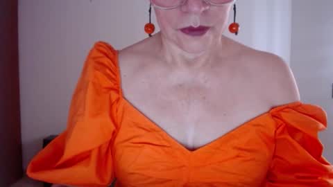 Linda Hanna online show from February 12, 4:54 pm