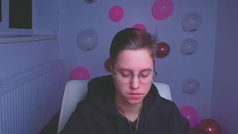 Linda online show from February 12, 11:40 am