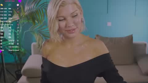 lindsi_luvviv online show from June 27, 4:57 pm