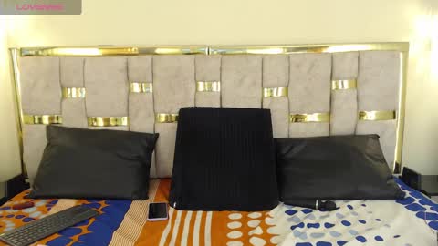 ling ling24 online show from February 28, 7:05 am