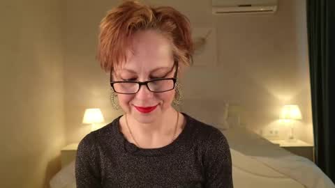 Liora Weiss online show from March 27, 8:26 am