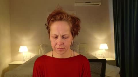 Liora Weiss online show from March 28, 8:27 am