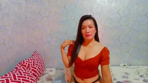 im cherry online show from February 16, 11:41 am