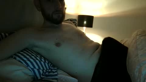 liquid79 online show from December 5, 9:45 pm