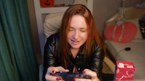 lisa_elfy online show from October 27, 3:12 pm