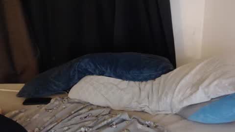 Lisa Tyler online show from April 5, 8:33 am