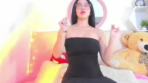 Lisa online show from November 22, 2:21 am