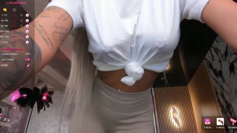 onlyfans-lisaakira instagram-lisaakira9  twitter-lisaakira4 online show from March 5, 7:17 am