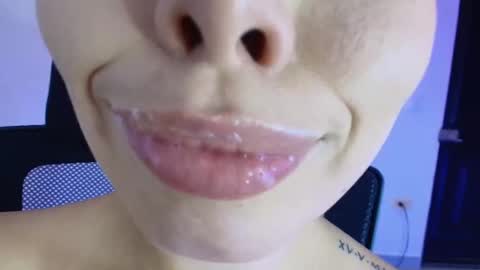 Lisbet online show from February 22, 6:21 pm