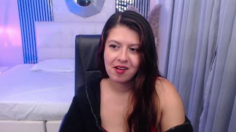 Andrea online show from March 28, 8:27 am