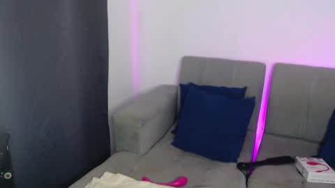 Snapshot of liss_petty chatting on January 17, 8:34 am Liss online show from January 17, 8:34 am