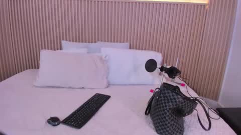 Liss online show from February 11, 11:58 am