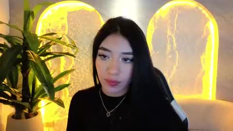 liss_tp online show from August 3, 1:28 pm