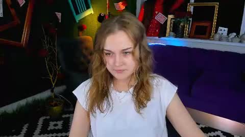 Lissa Telor online show from June 23, 9:17 am