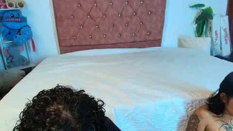 lissy_kimmy online show from July 25, 7:01 pm