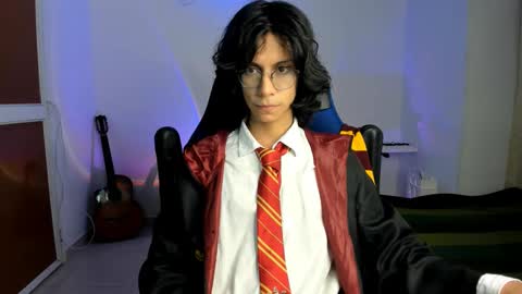 Snapshot of literateboy chatting on February 22, 12:49 am Literateboy online show from February 22, 12:49 am